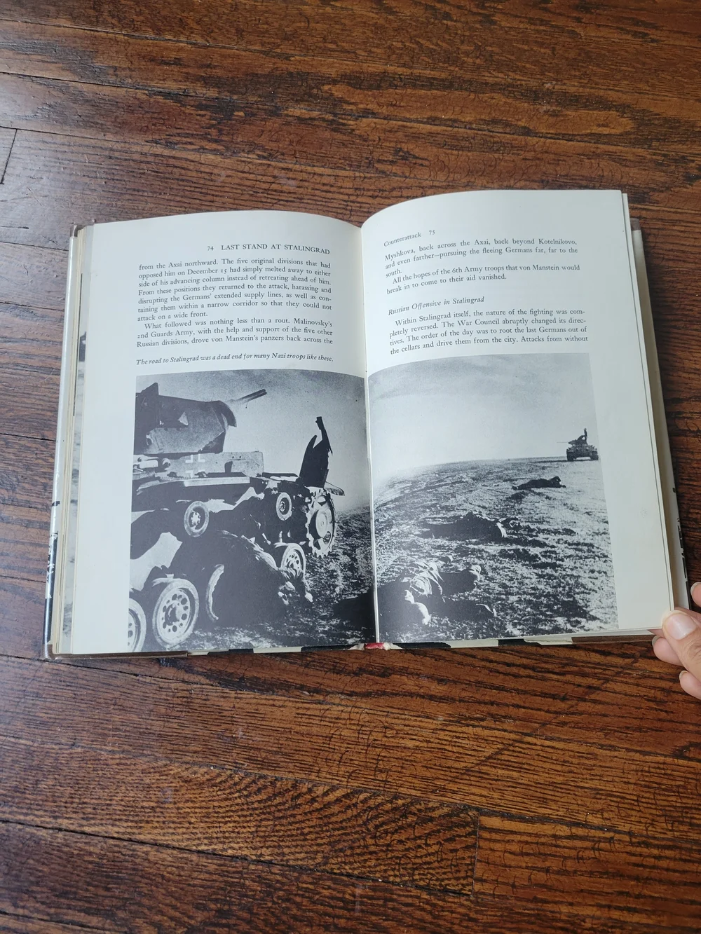 WW2 German Russian Last Stand At Stalingrad Reference Book Hard Cover